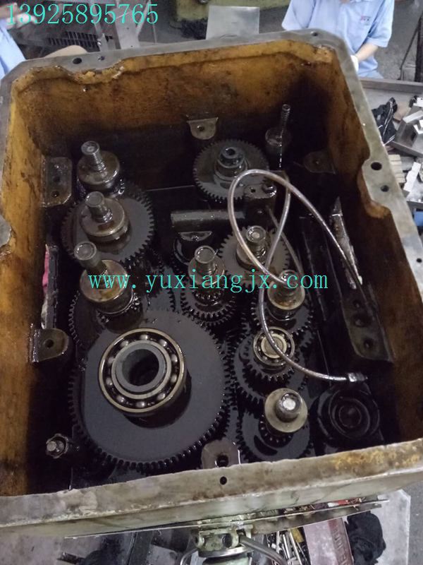 數控機床維修與普通機床的比較